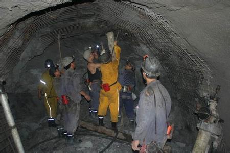 商水工程爆破中的危险因素分析以及应对工程爆破危险的措施